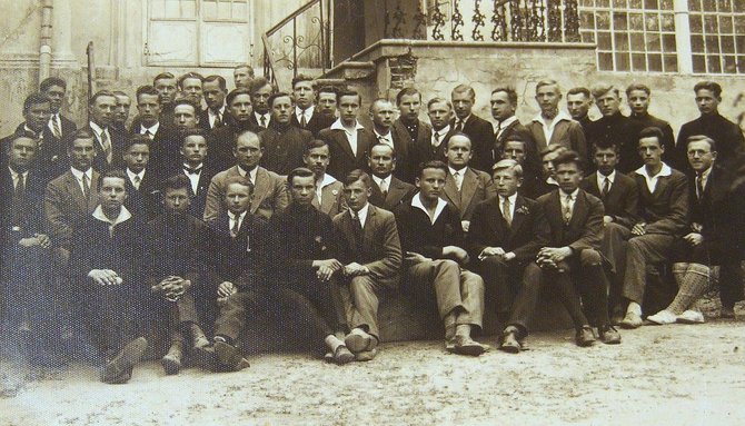 Belvederio mokyklos kontrolasistentu kursai 1931 m.
