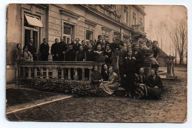 Žemės ūkio mokyklos Zyplių dvare mokiniai, 1932 m.