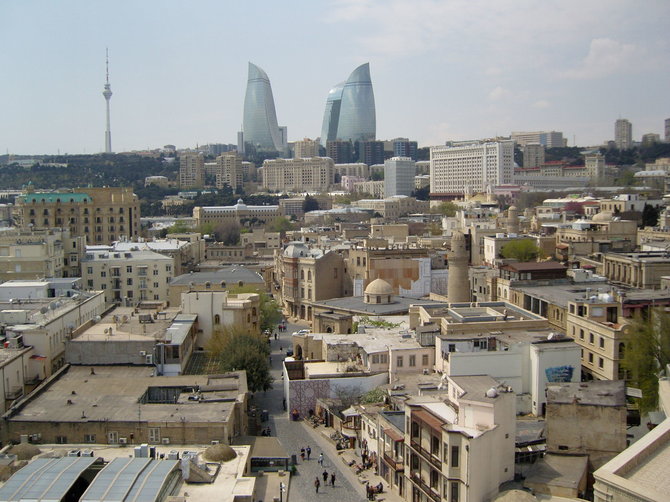 R.Česnavičiaus nuotr./Baku panorama