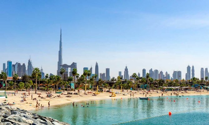 Shutterstock.com nuotr./Paplūdimys Dubajuje