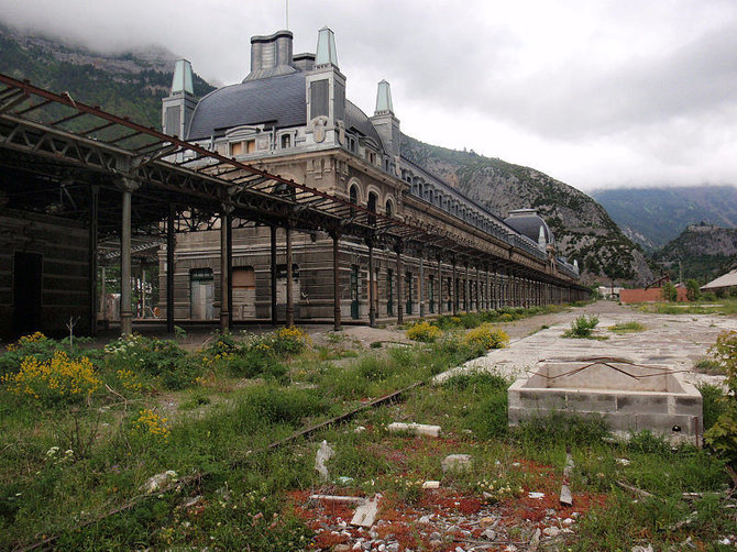 „Wikimedia Commons“ nuotr./Kanfranko (Canfranc) traukinių stotis