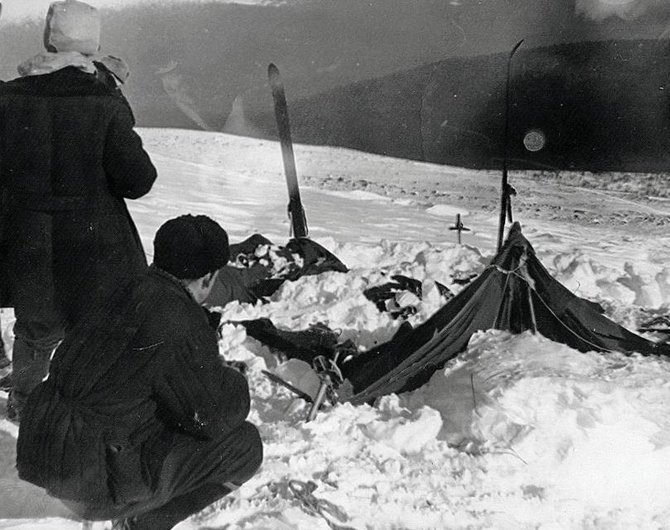 Sovietų Sąjungos archyvų nuotr./Suniokota slidininkų palapinė