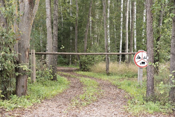 Nesėdėk namuose nuotr./Paliesiaus dvaro pažintinis sveikatingumo takas