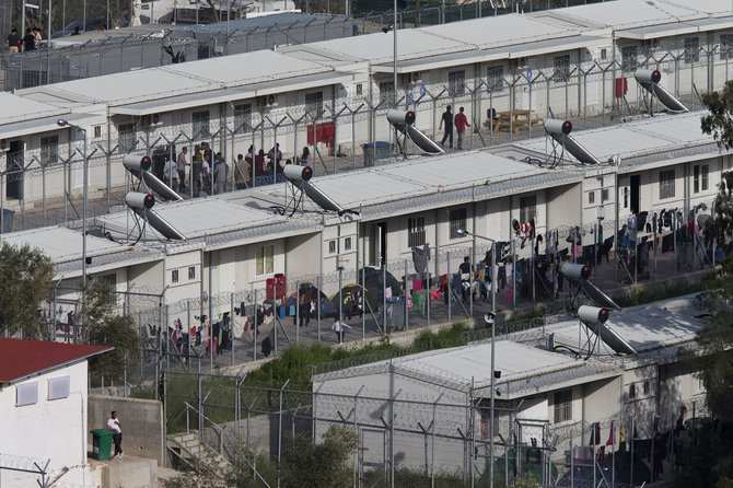 „Scanpix“/AP nuotr./Morios pabėgėlių stovykla Graikijoje