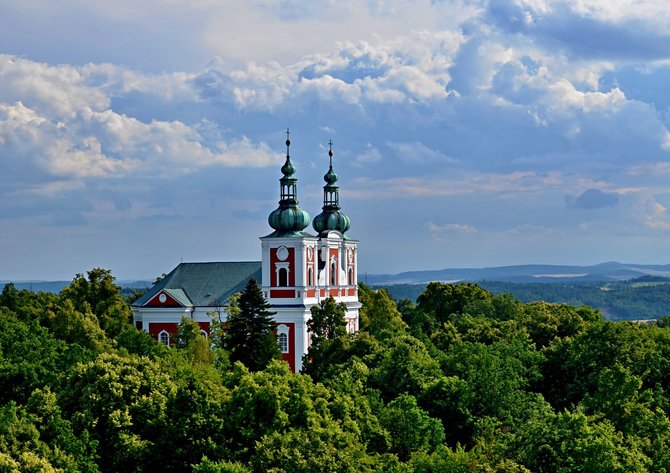 Ostravos-Opavos vyskupijos archyvo nuotr./Cvilino piligrimų bažnyčia