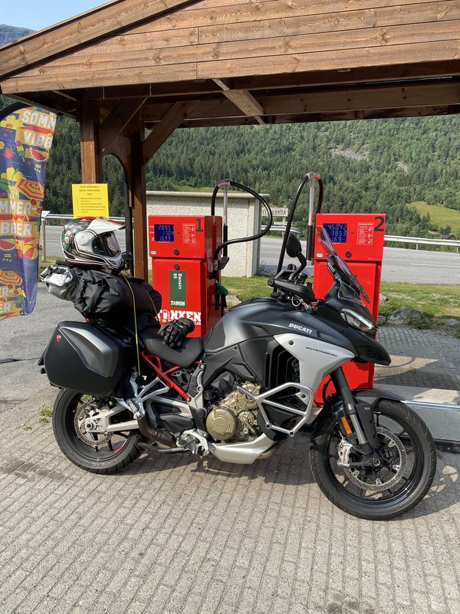 Nerijaus nuotr./Kelionė motociklu Norvegijoje
