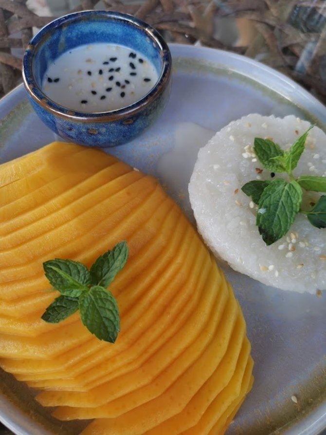 Tailandieciai.lt nuotr./Mango sticky rice – vienas populiariausių tailandietiškų desertų