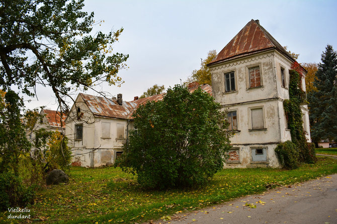 Ados Alejūnaitės nuotr./Vladikiškių (Stasiūnų) dvaro rūmai (Kaišiadorių r.)