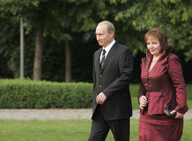 „Scanpix“ nuotr./Vladimiras Putinas su žmona Liudmila