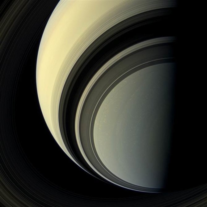 NASA nuotr./Saturnas