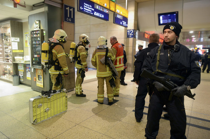 „Reuters“/„Scanpix“ nuotr./Policija Hanoveryje