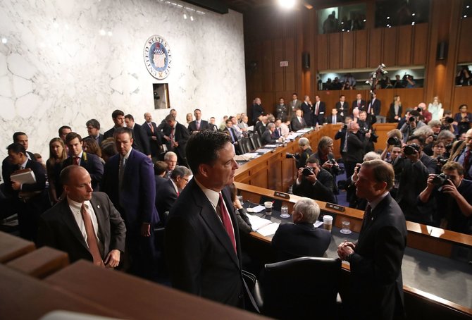 AFP/„Scanpix“ nuotr./Jameso Comey liudijimas Kongrese