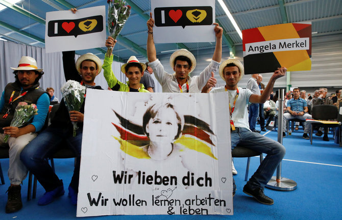 „Reuters“/„Scanpix“ nuotr./Angelos Merkel rėmėjai