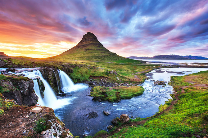 Shutterstock.com nuotr./Kirkjufell kalnas