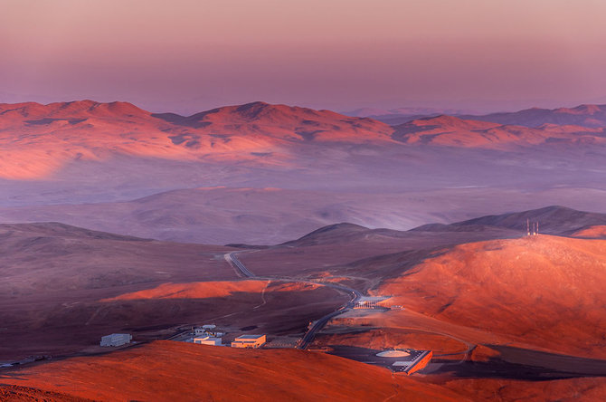 Shutterstock.com nuotr./Paranalio observatorija, Atakamos dykuma, Čilė