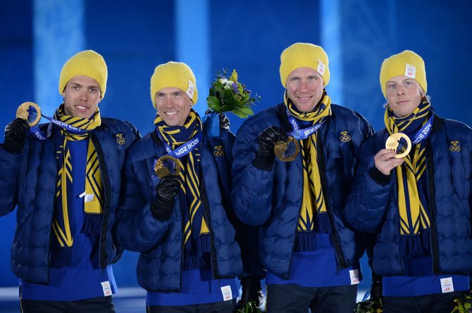 AFP/„Scanpix“ nuotr./Švedijos slidininkų rinktinė: Larsas Nelsonas, Danielis Richardssonas, Johanas Olssonas ir Marcusas Hellneris