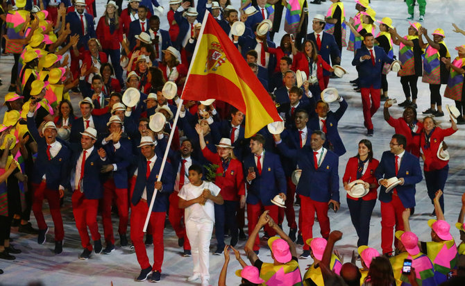 AFP/„Scanpix“ nuotr./Rafaelis Nadalis ir Ispanijos sportininkai