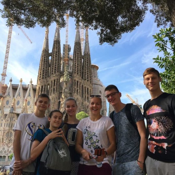 „Sprite” čempionai prie „Sagrada Familia” katedros