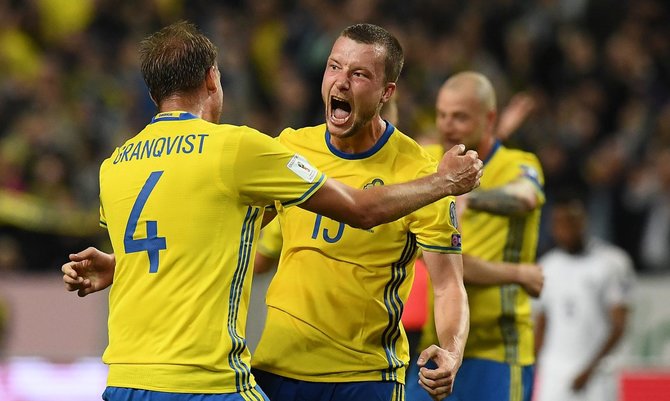 AFP/„Scanpix“ nuotr./Švedijos triumfas, kai komanda pateko į pasaulio čempionatą.