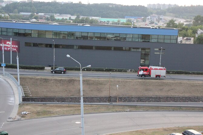Virš „Vilniaus energijos“ pastato – apie gaisrą įspėjantys dūmai