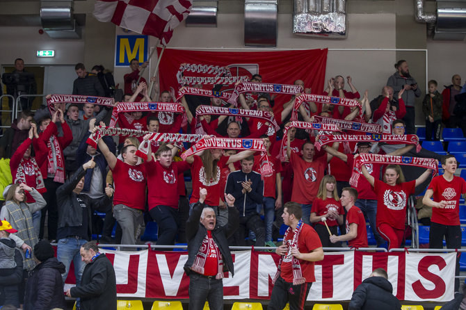 Roko Lukoševičiaus / 15min nuotr./LKL rungtynėse susitinka Utenos „Juventus“ ir Kauno „Žalgiris“