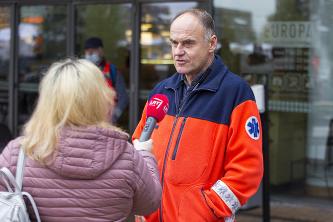 Roko Lukoševičiaus / 15min nuotr./Prie Vilniaus miesto savivaldybės vyko Greitosios medicinos pagalbos stoties profesinės sąjungos piketas