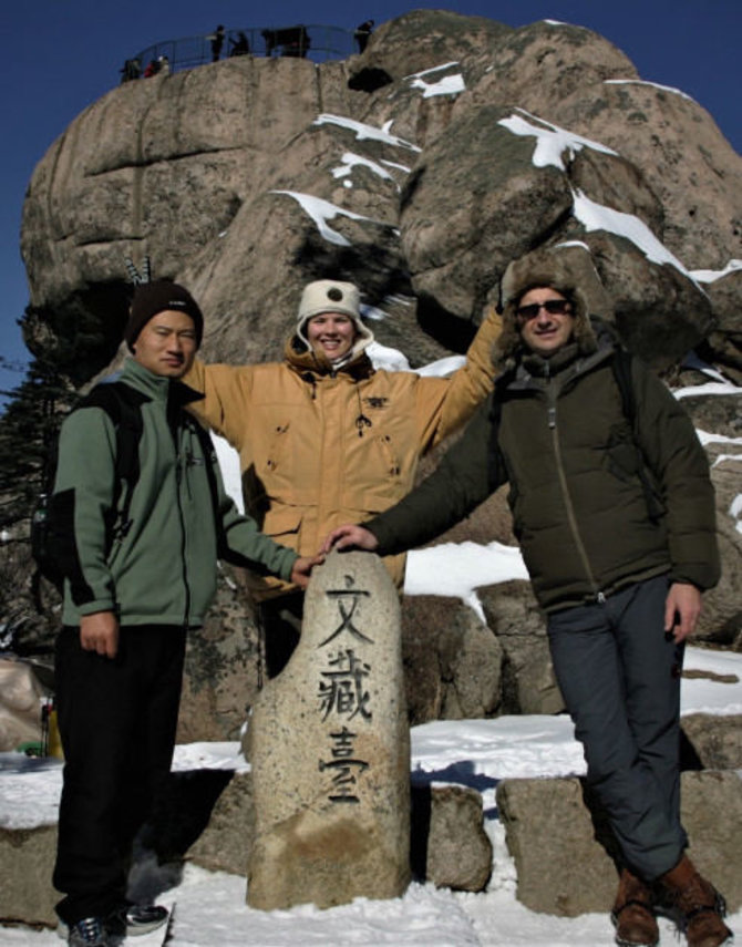 Asmeninio archyvo nuotr. /Jin Mokas (iš kairės), Toma ir Algirdas Kumžos Korėjoje