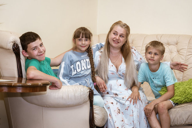 Algirdo Kubaičio nuotr. /Katerina su sūnumi ir draugės ukrainietės vaikais