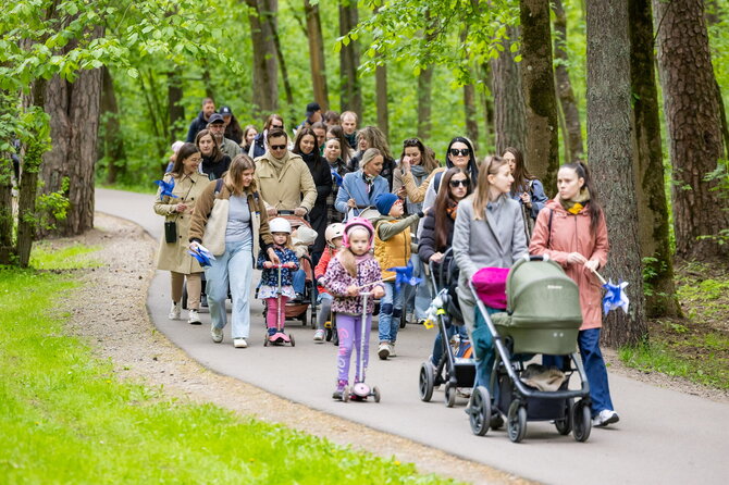Sauliaus Žiūros nuotr./Nemokamas ėjimo renginys „Stipresnės kartu“ sugrįžta