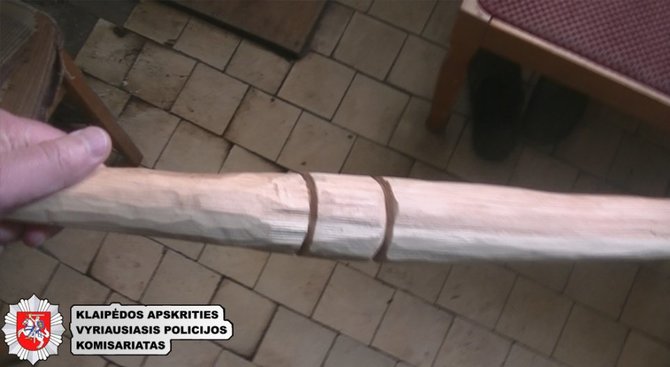 Policijos nuotr. /Klaipėdoje sučiuptos paštininkės užpuolikės