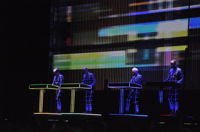 „Kraftwerk“ pasirodymas / „Positivus 2014“ / Pauliaus Krampo nuotr.