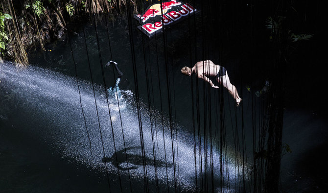 Romina Amato / „Red Bull Cliff Diving“ nuotr.