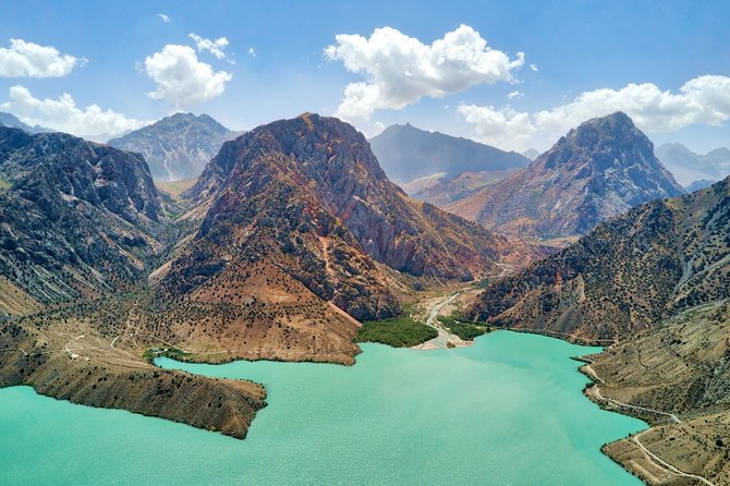 Shutterstock nuotr./Iskanderkulio ežeras, Fanų kalnai, Tadžikija