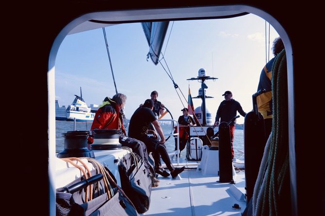 Monikos Svėrytės nuotr./„Ambersail 2“ įgulos treniruotė Baltijos jūroje