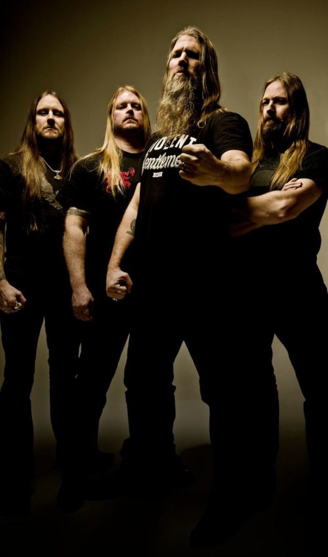 Asmeninio albumo nuotr./„Amon Amarth“