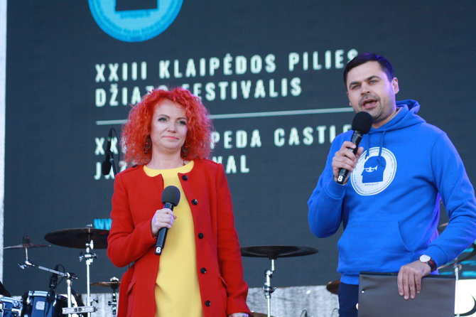 Monikos Svėrytės nuotr./Festivalio vedėjai Jolanta Svirnelytė ir Tadas Grabys