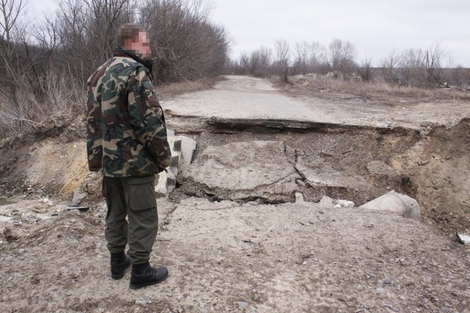 D.Pancerovo nuotr./Kelias, vedantis iš Lisičansko į Luhanską