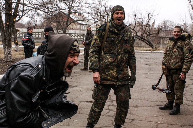 D.Pancerovo nuotr./Irakietis iš Ukrainos rėmėjų gavo naują baikerio kostiumą