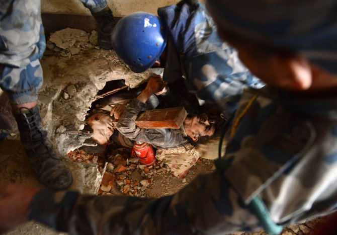 AFP/„Scanpix“ nuotr./Gelbėjimo operacija Everste