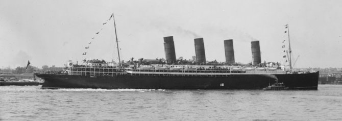 „Wikipedia“ nuotr./Britų laineris „Lusitania“ Niujorke