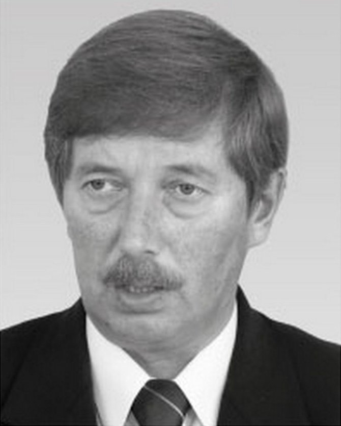 Sergejus Belyj