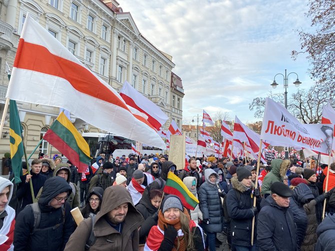 Valdo Kopūsto / 15min nuotr./Sukilėlių laidotuvės