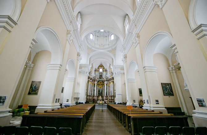Valdo Kopūsto / 15min nuotr./Vilniaus šv. Kazimiero bažnyčia