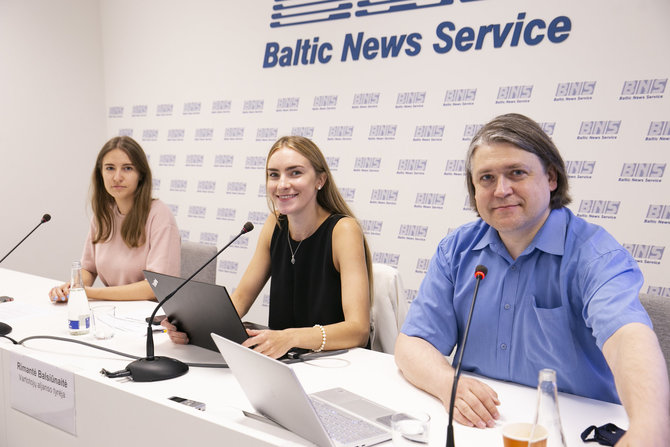 Ugnė Kumparskaitė, Rimantė Balsiūnaitė and Kęstutis Kupšys. By Valdas Kopūstas / 15min photo./