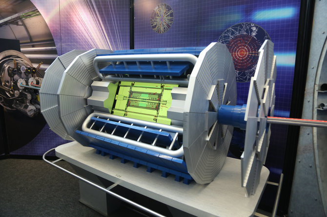 Juliaus Kalinsko / 15min nuotr./CERN paroda „Accelerating Science“