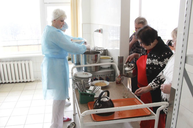 Valdo Kopūsto / 15min nuotr./Pietūs Vilniaus miesto klinikinėje ligoninėje