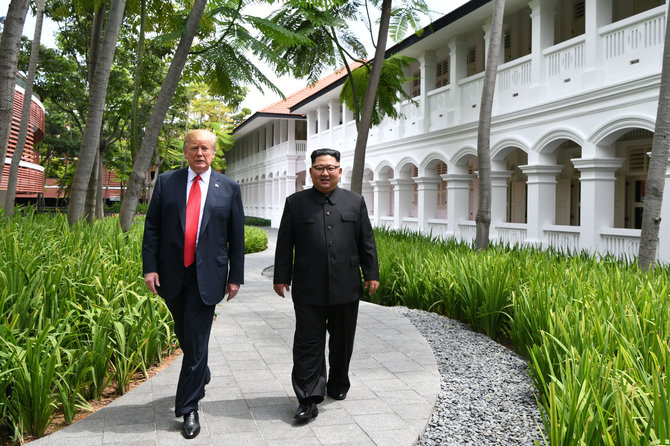 „Reuters“/„Scanpix“ nuotr./Kim Jong Unas ir Donaldas Trumpas