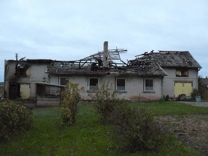jonavoszinios.lt nuore./Jonavos rajone kilo du gaisrai – sudegė ūkinis pastatas