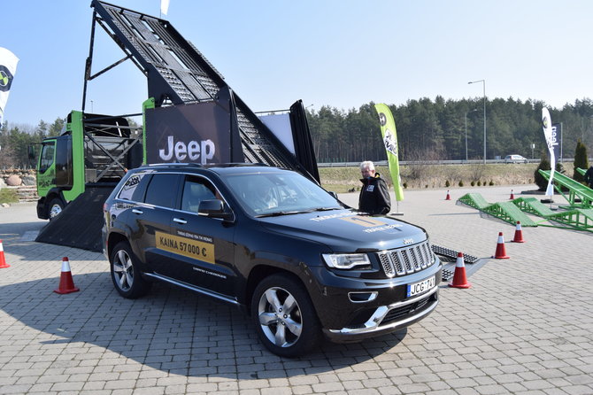 Dainiaus Cuberos nuotr./„Jeep Grand Cherokee“ pravažumo galimybių pristatymas