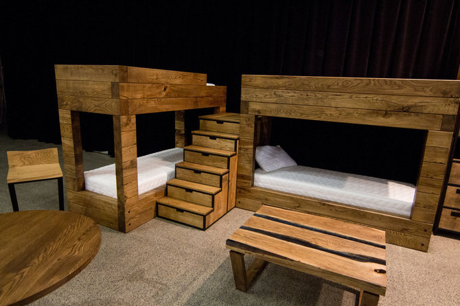 Partnerio nuotr./„Oaky oak“ sukurtos dvi dviaukštės lovos vaikams 
